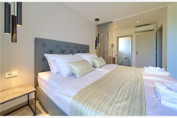 Apartment A2, for 8 persons