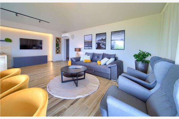 Apartment A3, for 8 persons