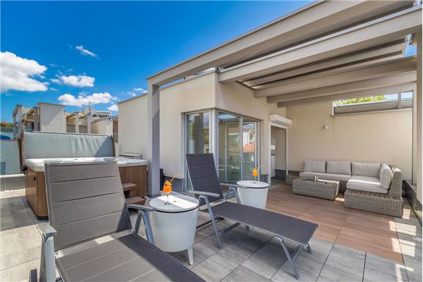 House K1, for 8 persons