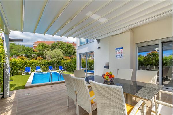 House K1, for 8 persons