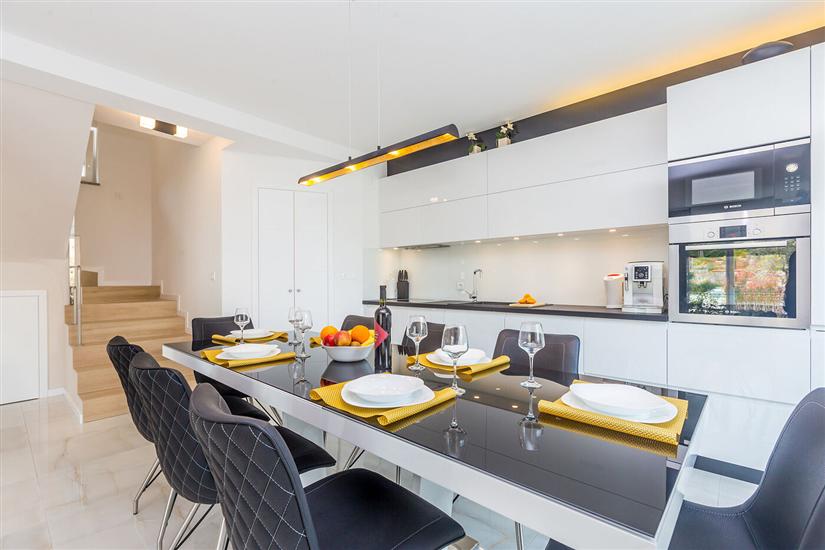 House K1, for 8 persons