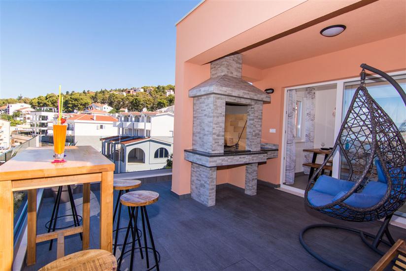 Apartment A1, for 6 persons