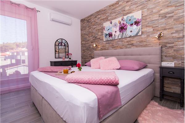 Apartment A1, for 6 persons