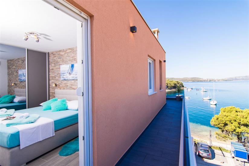 Apartment A1, for 6 persons