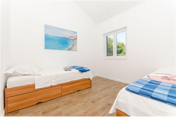 House K1, for 9 persons