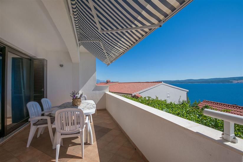 Apartment A1, for 5 persons