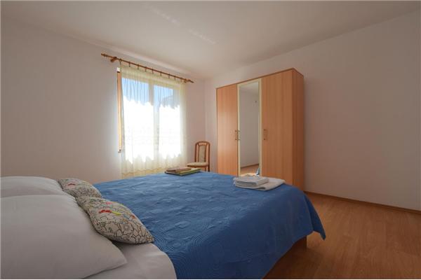 Apartment A1, for 6 persons