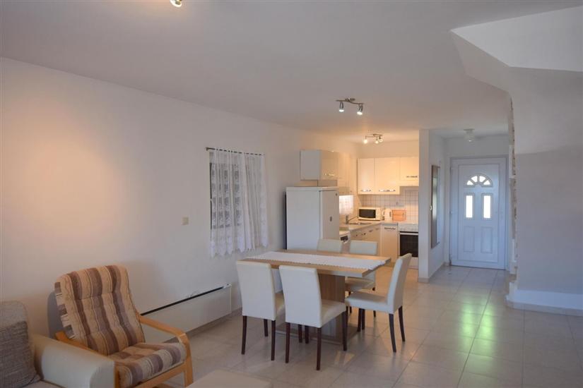 Apartment A1, for 6 persons