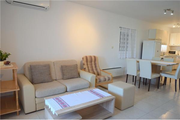 Apartment A1, for 6 persons
