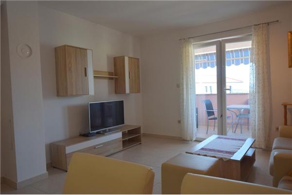 Apartment A1, for 6 persons