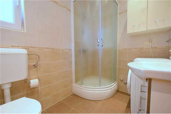 Apartment A1, for 6 persons