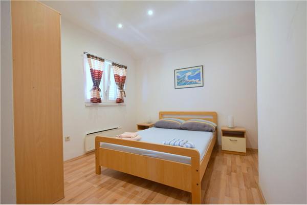 Apartment A1, for 6 persons