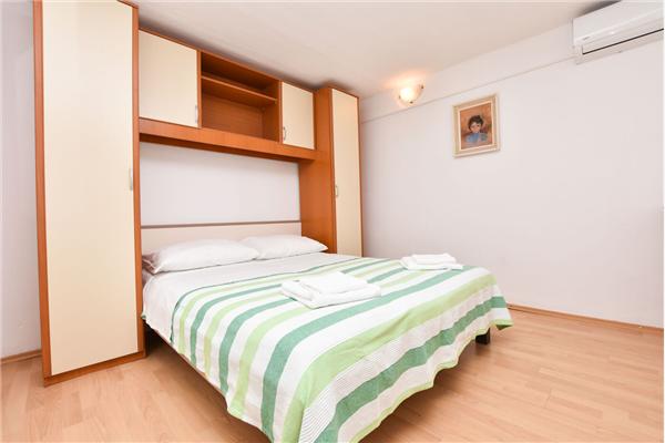 Apartment A1, for 2 persons