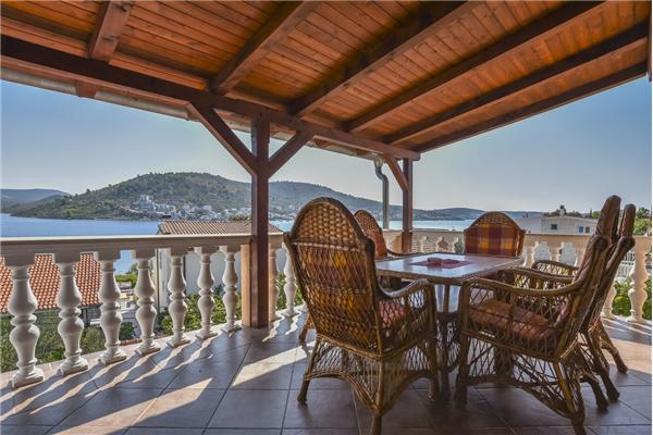 Apartment A2, for 5 persons