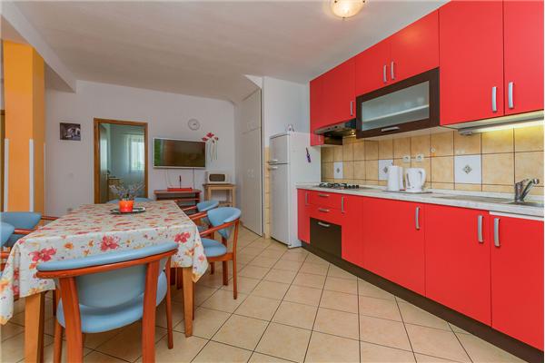 Apartment A2, for 5 persons