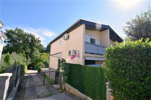 Apartment - Njivice - island Krk