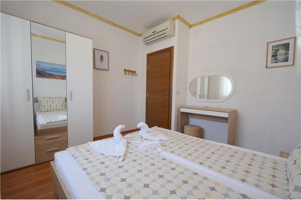 Apartment A1, for 8 persons