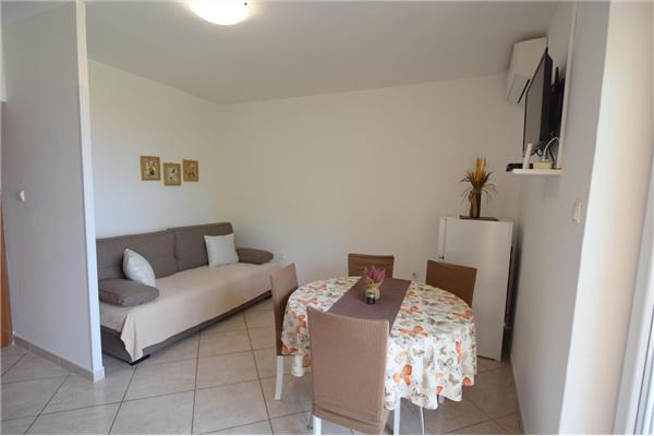 Apartment A4, for 3 persons
