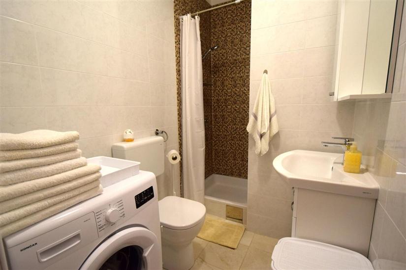 Apartment A4, for 3 persons