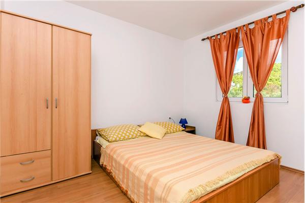 Apartman A4, na 6 osebe