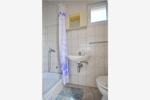 Apartman A4, na 6 osebe