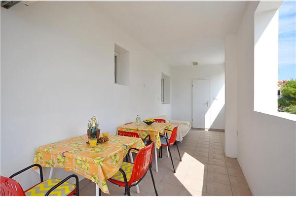 Apartman A4, na 6 osebe