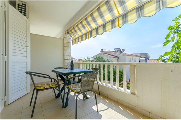 Apartment A2, for 3 persons