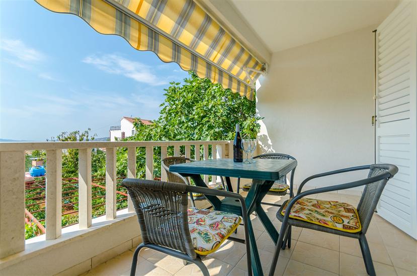 Apartment A2, for 3 persons