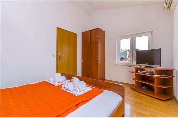 Apartment A3, for 4 persons