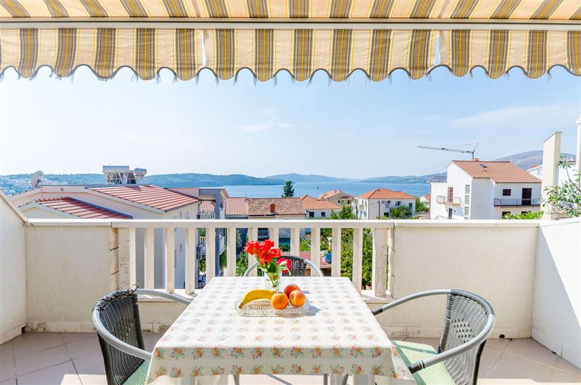 Apartment A4, for 4 persons