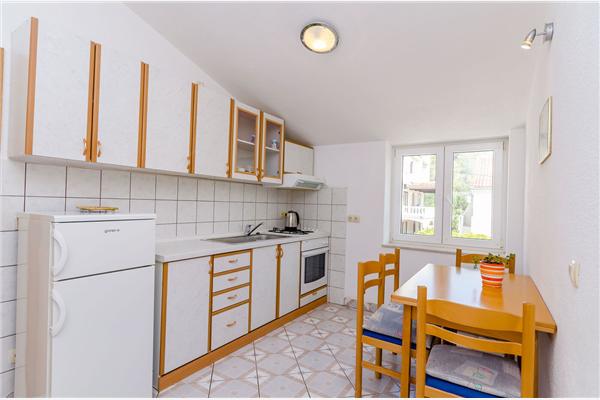 Apartment A4, for 4 persons