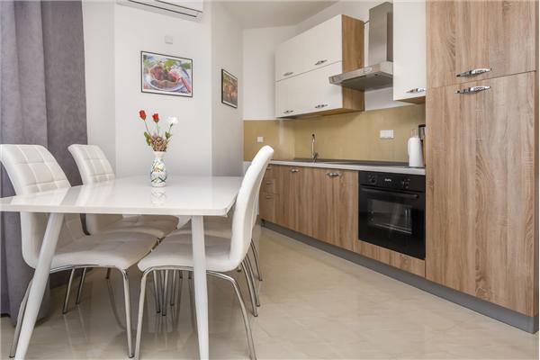 Apartment A2, for 4 persons