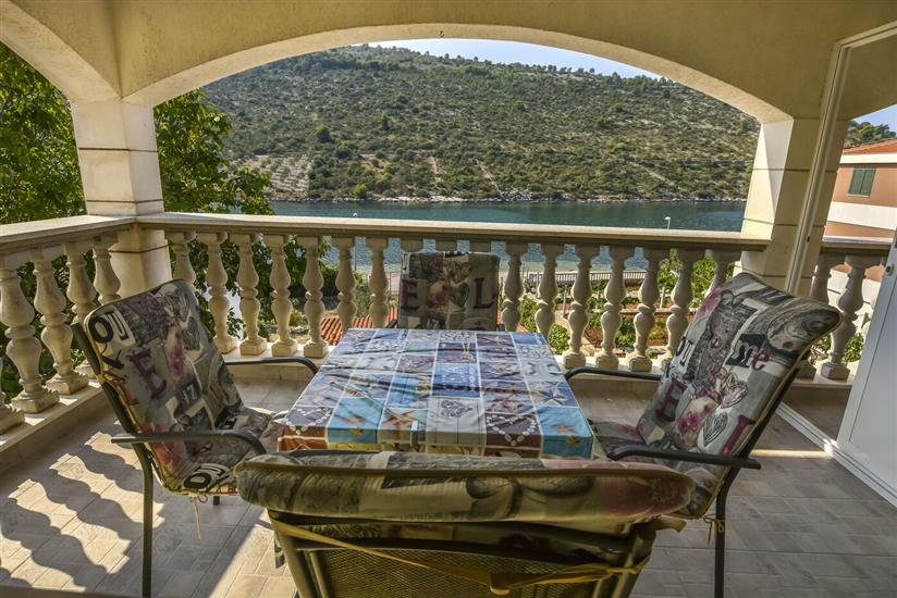 Apartment A3, for 4 persons