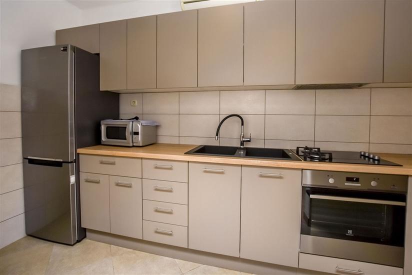 Apartment A1, for 8 persons