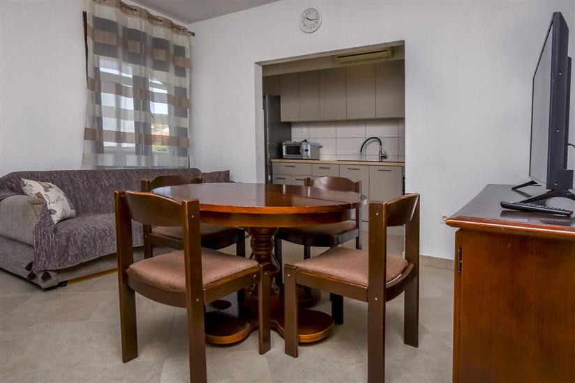 Apartment A1, for 8 persons