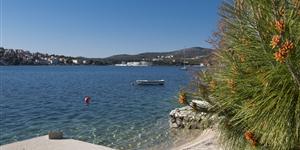 Apartman - Rogoznica