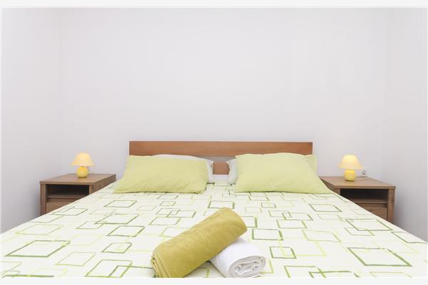 Apartment A6, for 6 persons