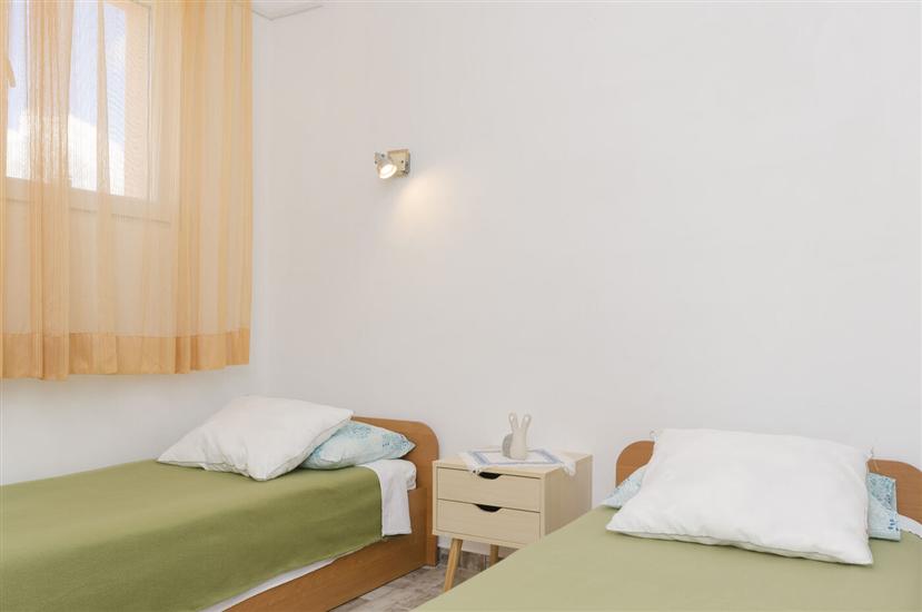 Apartment A4, for 4 persons