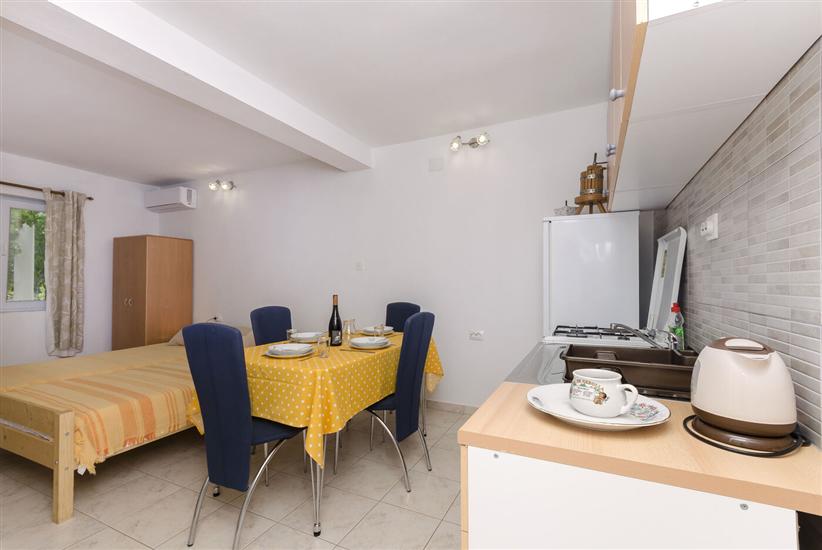 Apartment A2, for 2 persons