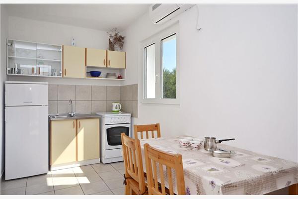 Apartment A2, for 4 persons