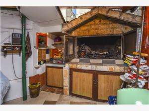 Appartamento Riviera di Šibenik (Sebenico),PrenotiCviticDa 100 €