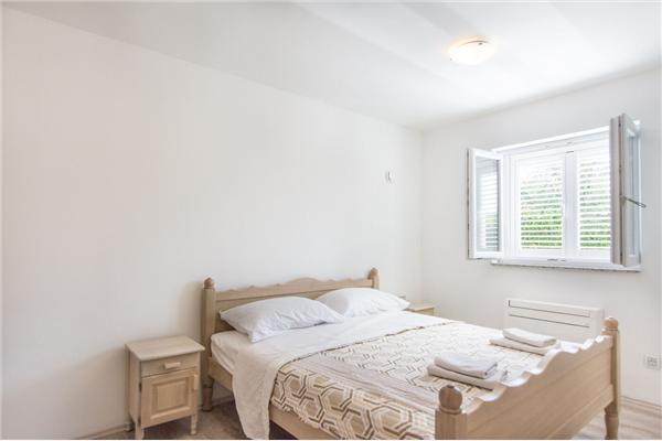 Apartment A4, for 6 persons