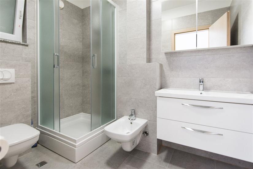 Apartment A4, for 6 persons