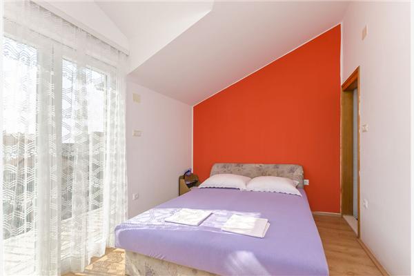 Apartment A4, for 4 persons
