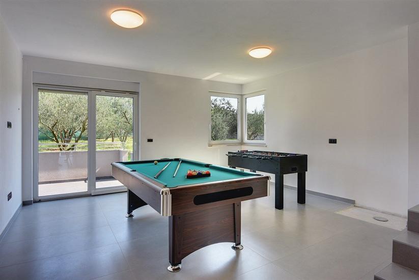 House K1, for 14 persons