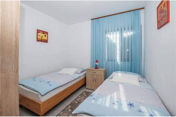 Apartment A1, for 4 persons