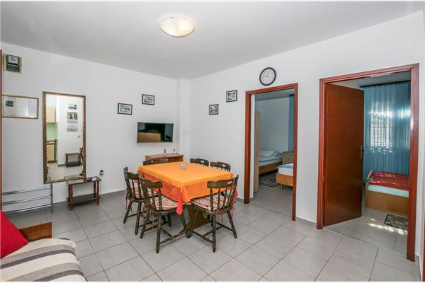 Apartment A1, for 4 persons