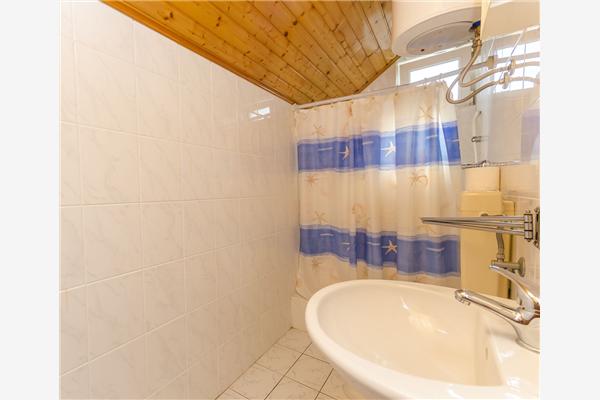 Room S4, for 2 persons