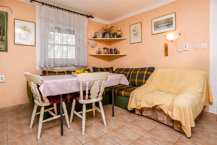 Apartment A1, for 4 persons