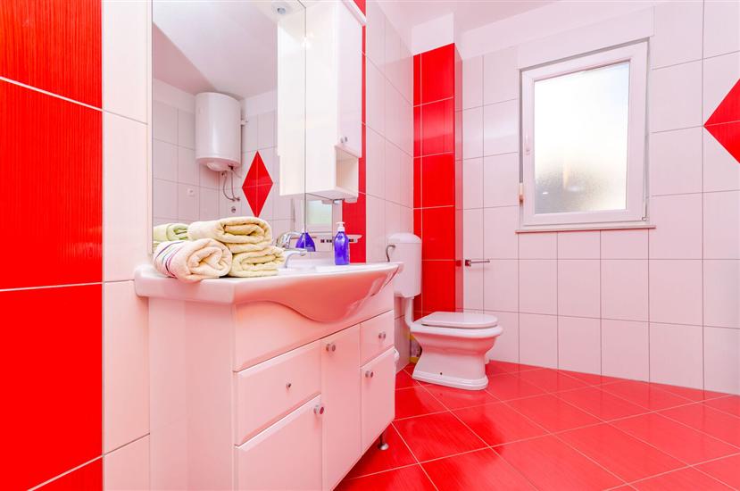 Apartment A1, for 8 persons